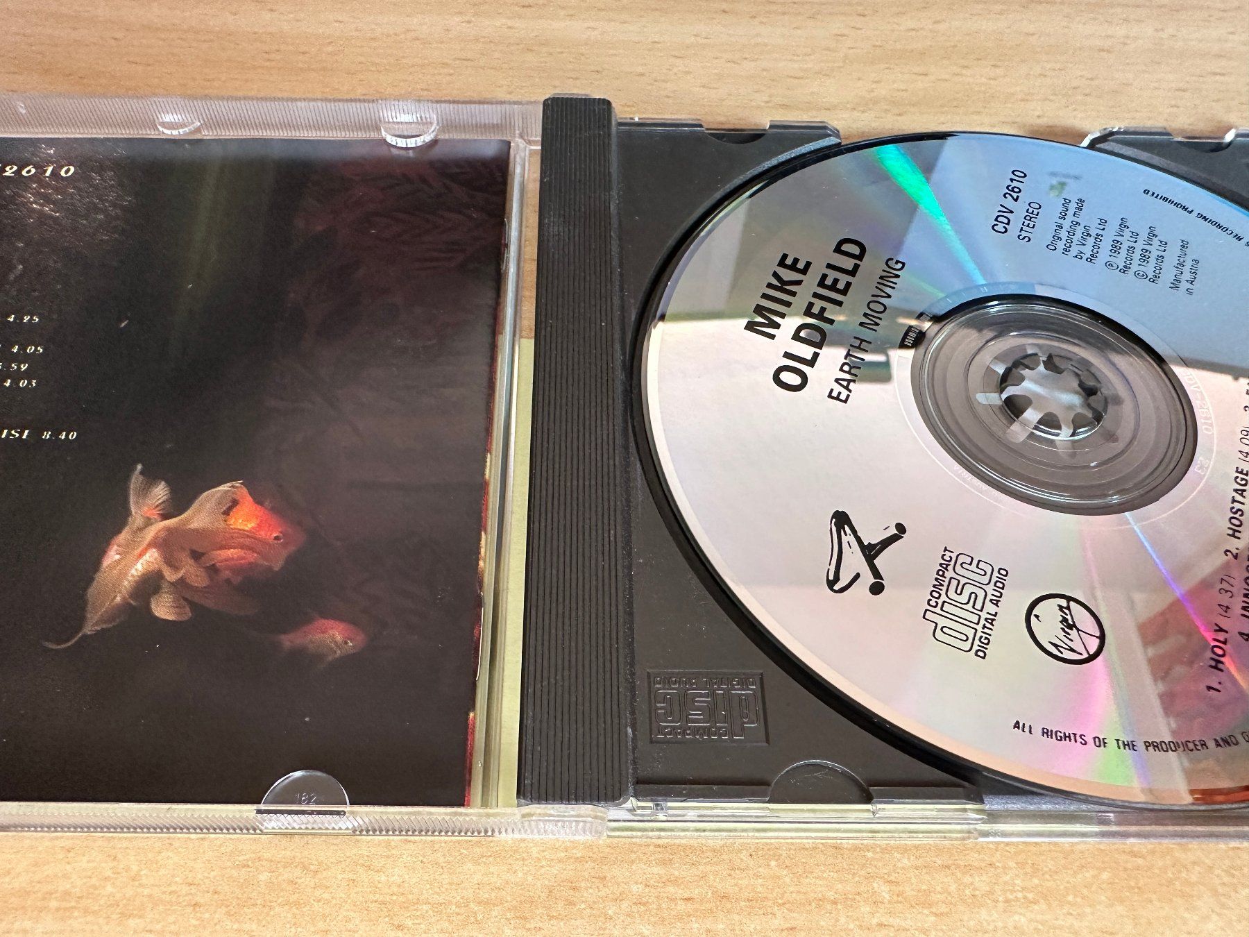 CDs: Mike Oldfield – Earth Moving – Gebraucht aus Rikon im Tösstal von Alpenmutz 2