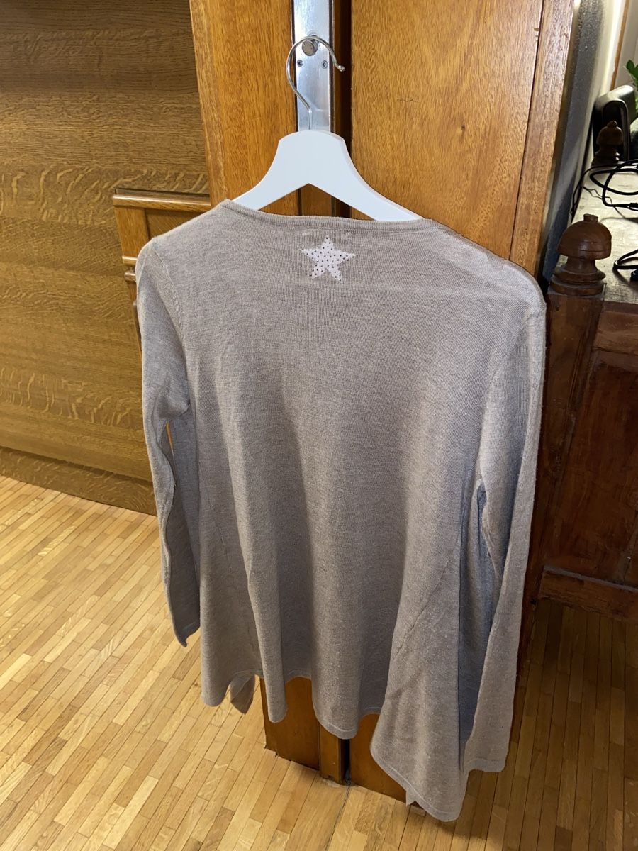 Maglioni & Felpe: Jaquette beige clair marque Vide Dressing – Usato da Veyrier venduto da sosozizou 6