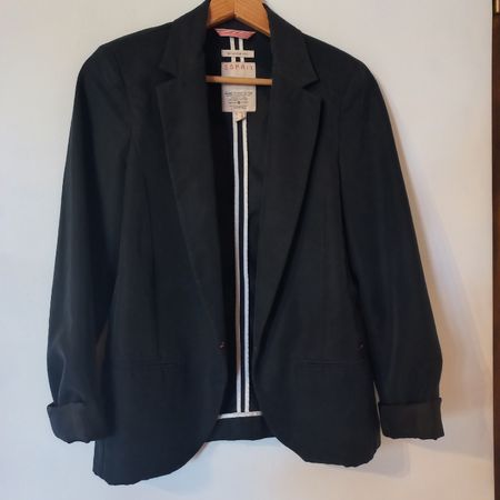 Blazer Esprit noir femme taille 36D et 38F élégant.