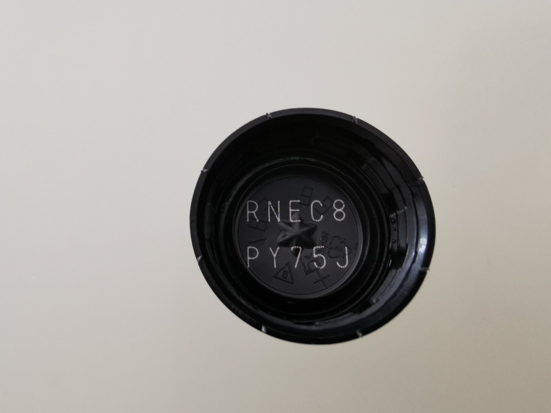 Coca-Cola Alle Dekorationen: Coca Cola Zero Deckel – Gebraucht aus Niederdorf von salti