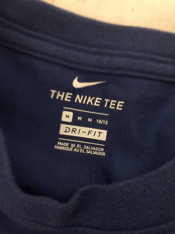 T-shirt: T shirt Nike – Usato da Viganello venduto da bia_x25w 1