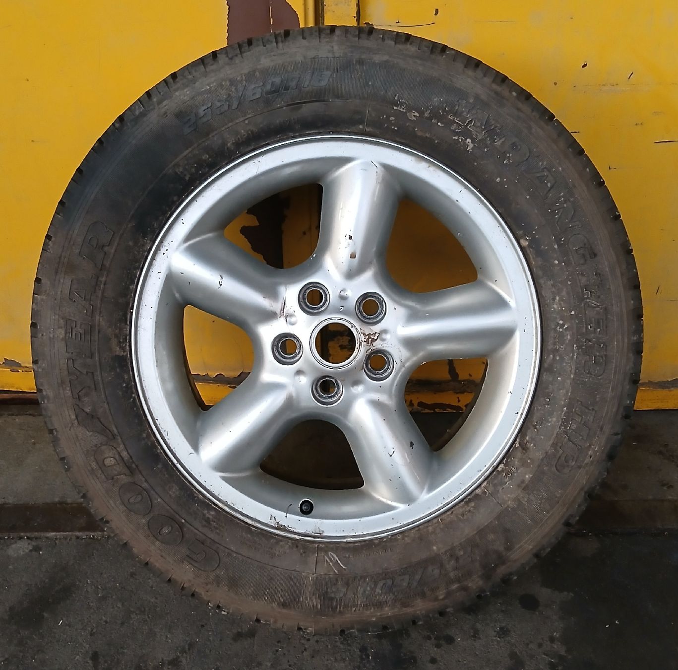 Land Rover Alle Autoersatzteile: Reserverad Range Rover 2002-2012  – Gebraucht aus la heutte von Auto-stock