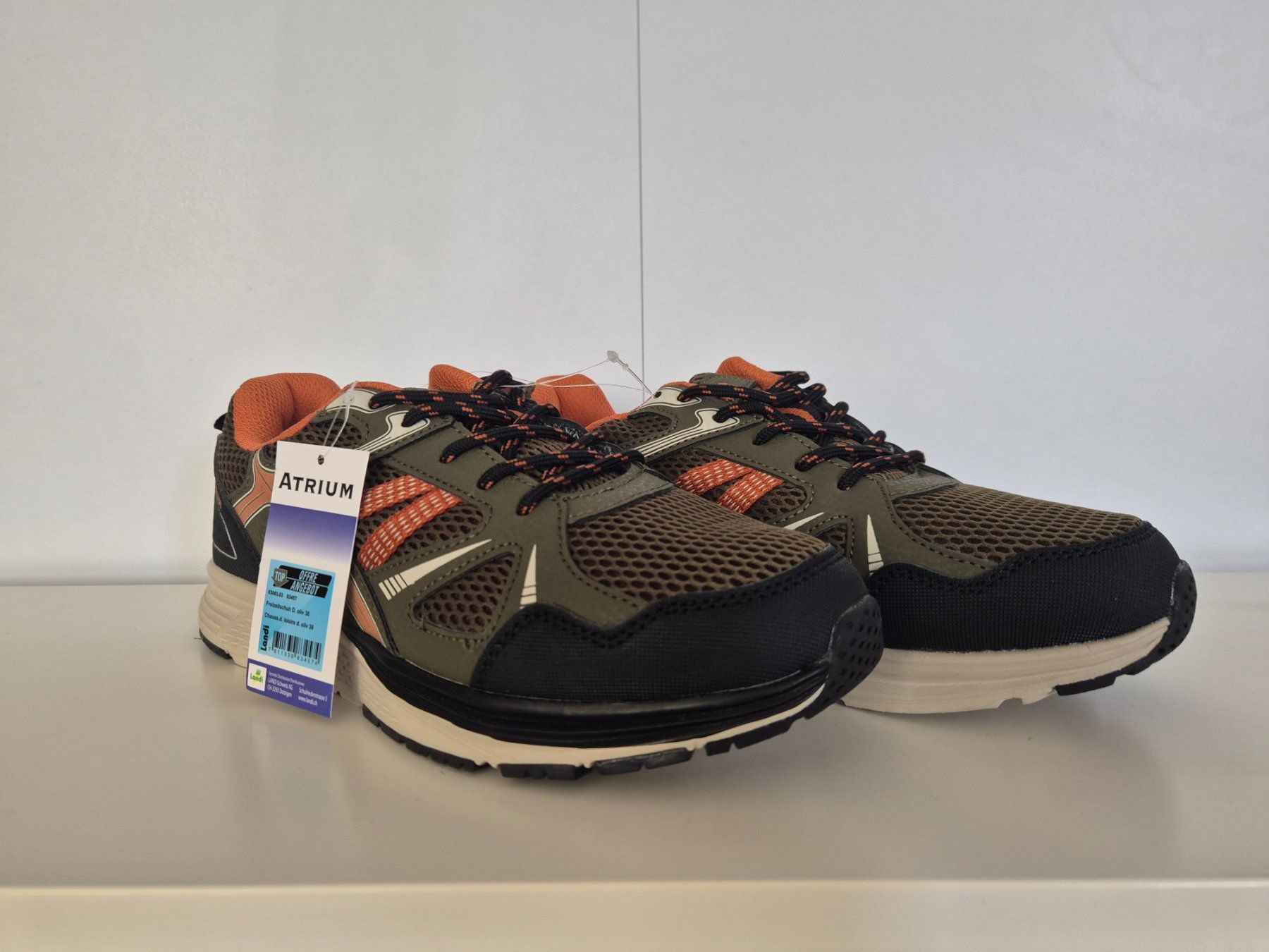 Scarpe da uomo: Atrium Turnschuhe / Sneaker 38 NEU – Nuovo e nell'imballaggio originale da Meggen venduto da Orrinka20 1