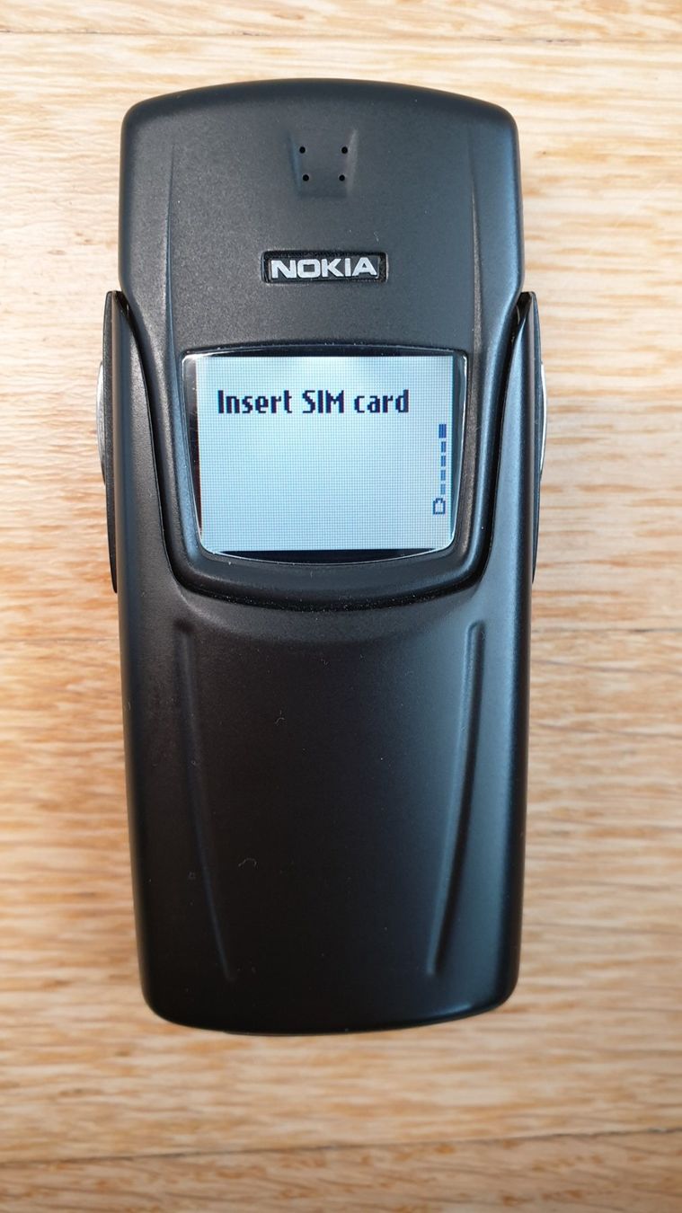Nokia Telefoni cellulari / Smartphones: Nokia 8910i – Usato da Rüti ZH venduto da spirka007 1