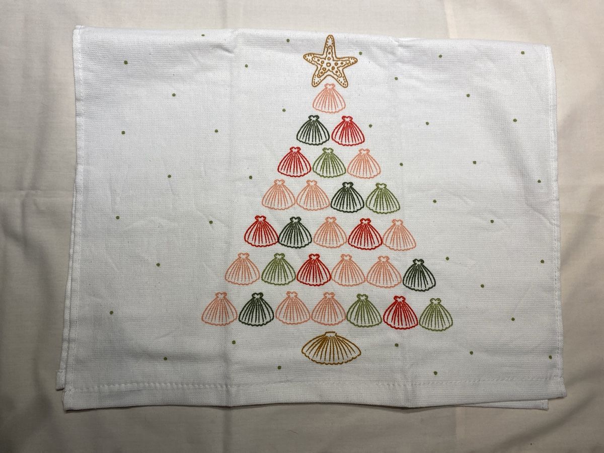Tutte le decorazioni: Seashell Christmas Tree Hand Towel New – Nuovo e nell'imballaggio originale da Buttikon SZ venduto da Maxwelltime 1