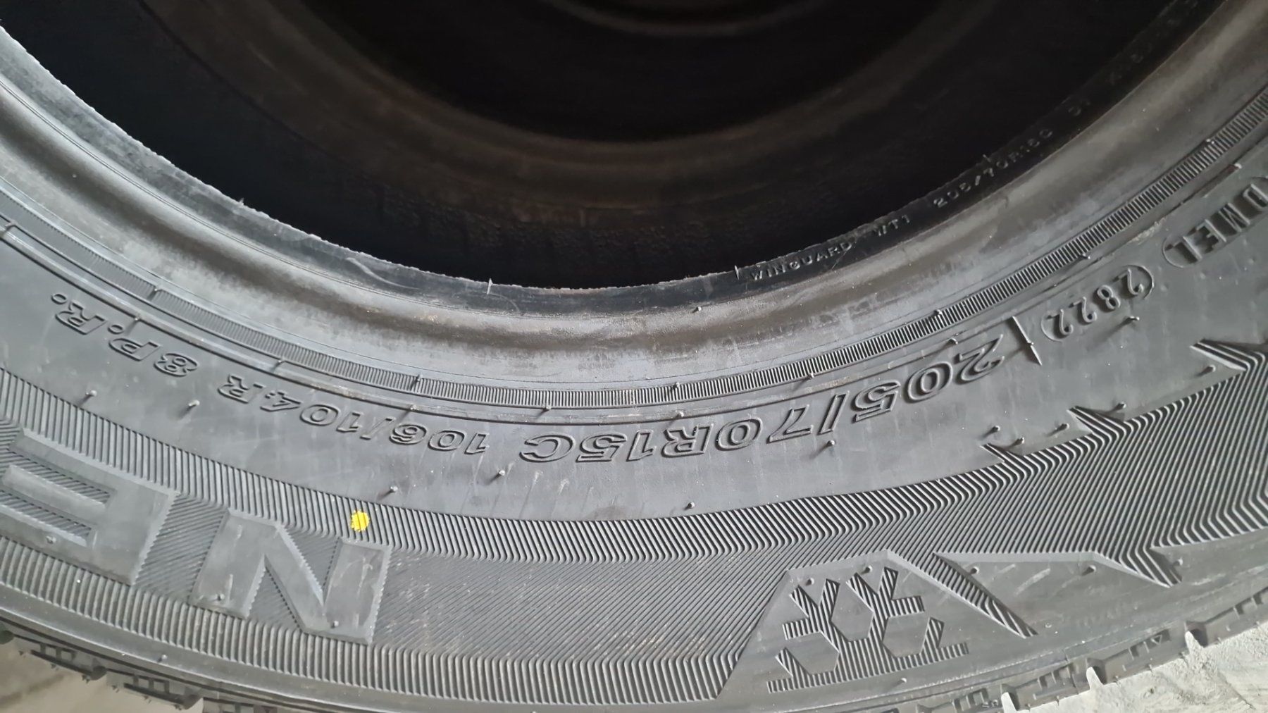 Pneumatici & Ruote complete: 3x Pneus 205/70R15 C – Nuovo (secondo la descrizione) da Füllinsdorf venduto da gar_l5b6 1