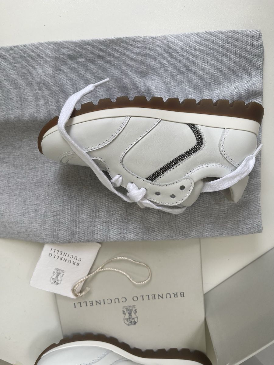 Brunello Cucinelli Chaussures hommes: Baskets Brunello Cucinelli blanches cuir neuves taille 27 – Neuf avec emballage d'origine à Geneve par fai_fz22 1