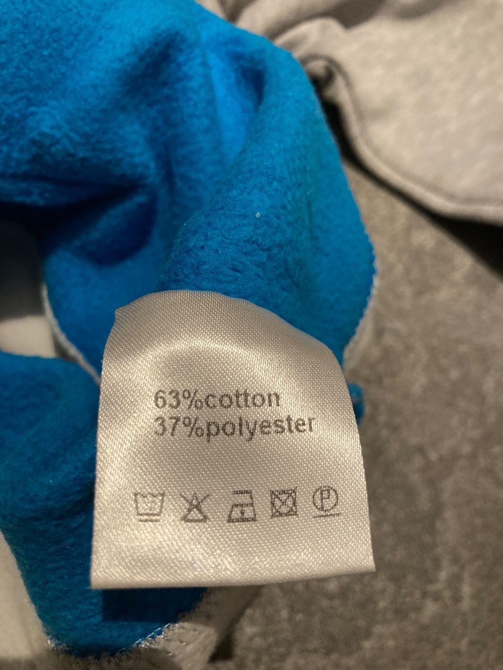 Maglioni & Felpe: Hoodie - S – Usato da Wynau venduto da Sunshinee_77 3