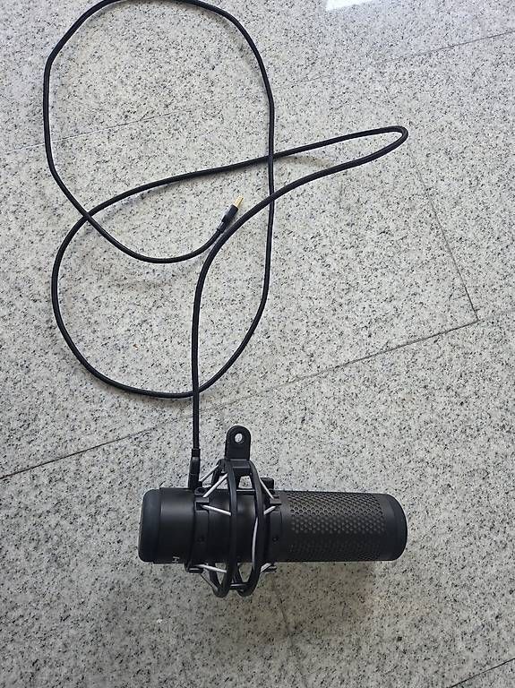Hyperx Microfoni: HyperX QuadCast 2 inkl. Stativ – Usato da St. Gallen venduto da sca_y2n2 3