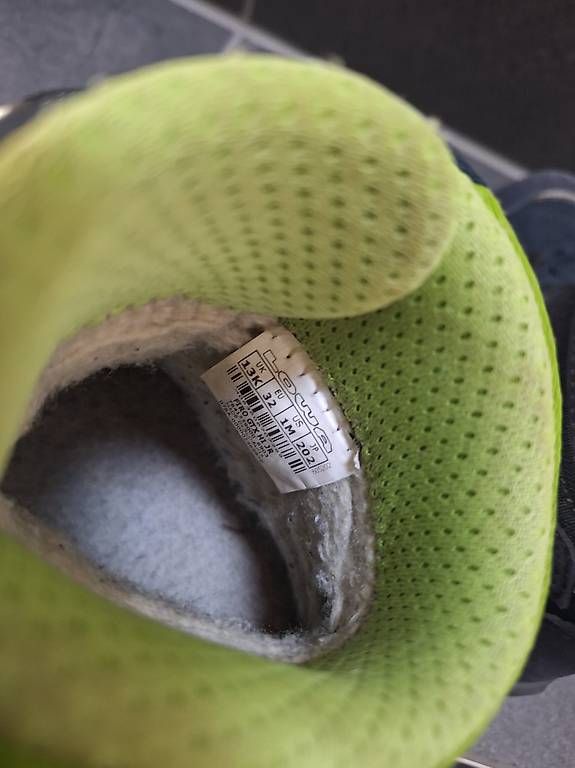 Scarpe per ragazzi: Lowa Winterschuhe Grösse 32 – Usato da Etziken venduto da v.z 3