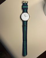 Daniel Wellington Uhr mit blaugrünem Textilarmband