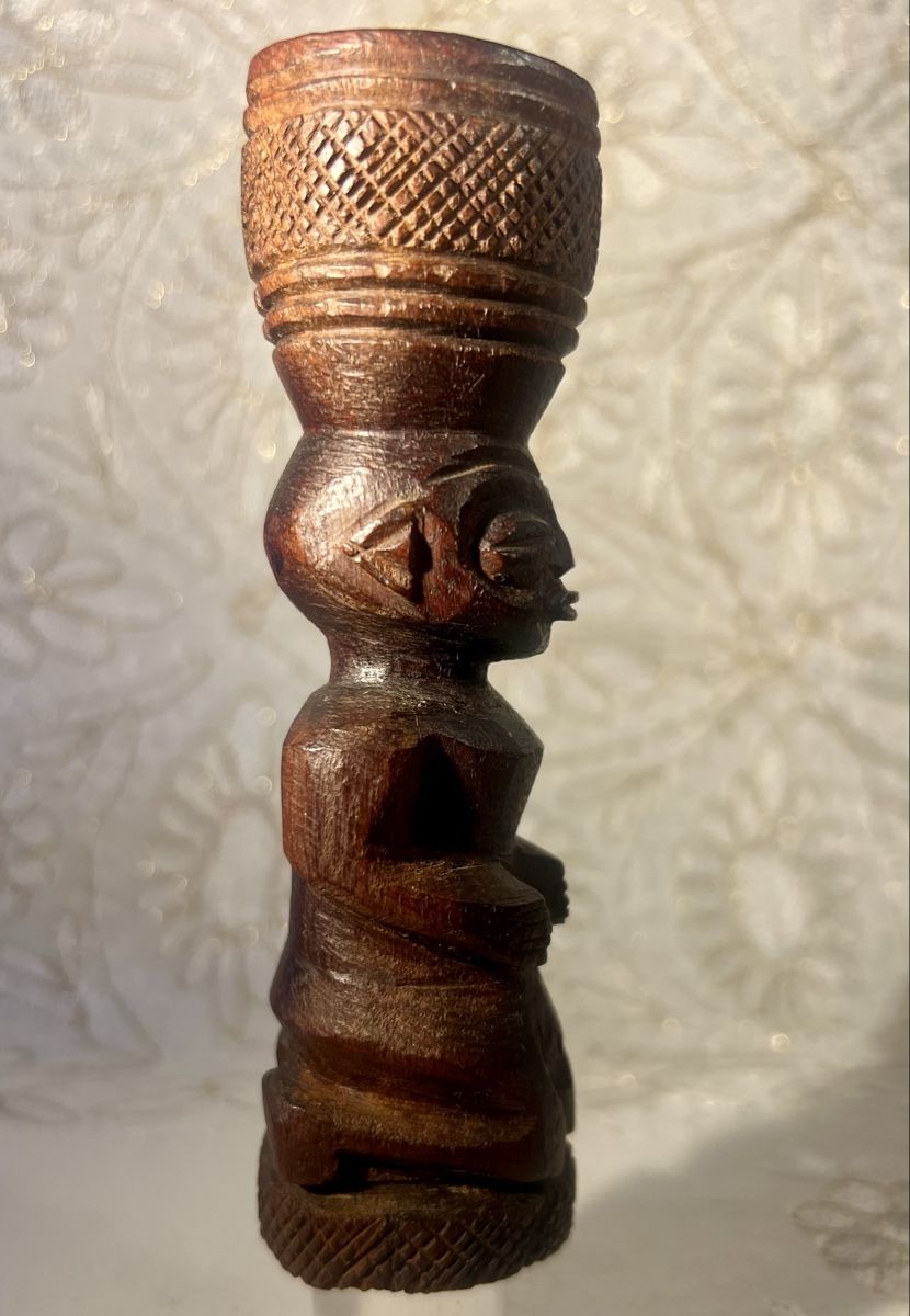 Figuren: Authentique cloche rituelle d'initié ethnie Kongo bois dur – Gebraucht aus Genève von ChineuseReveuse 2