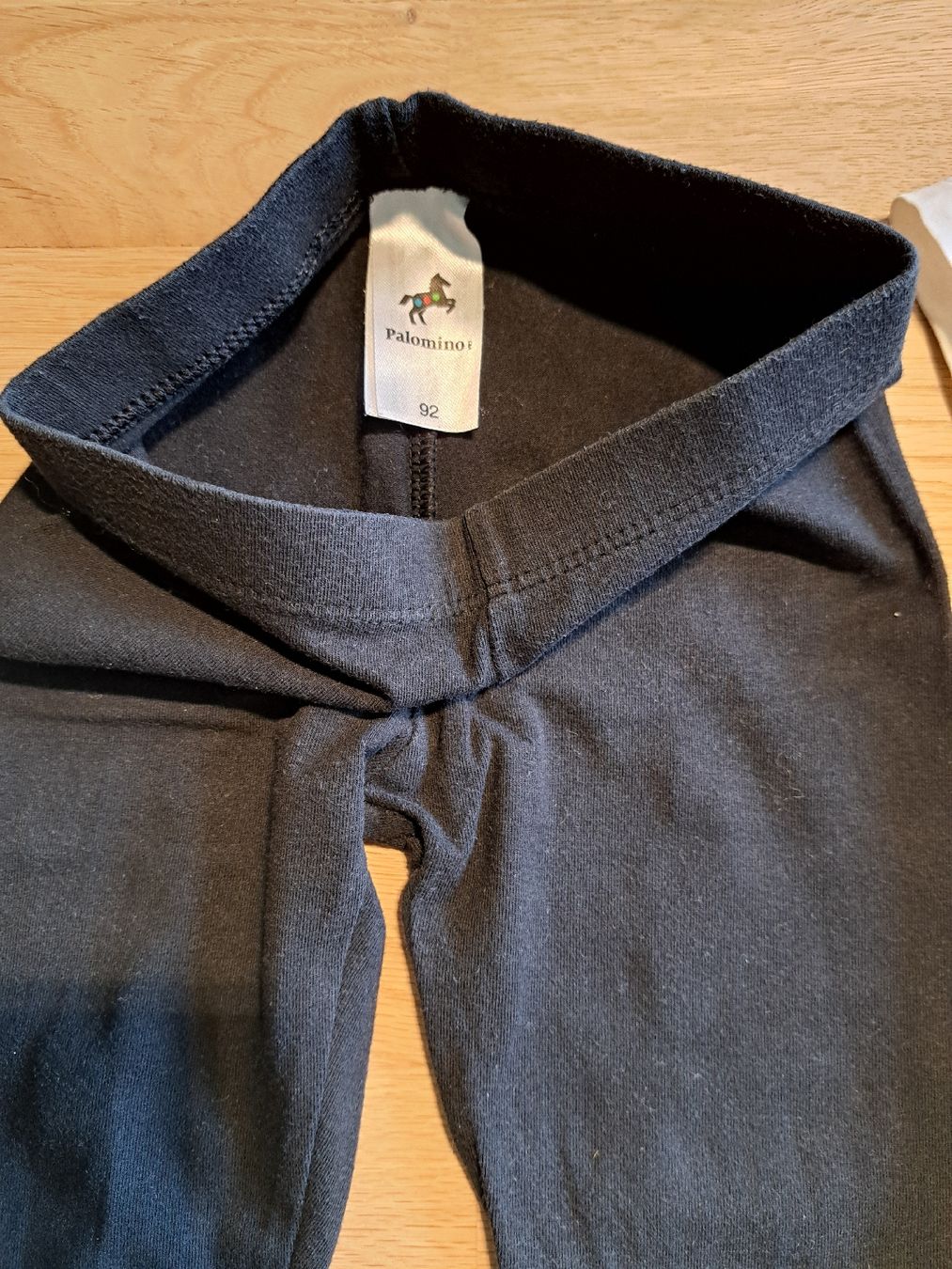 H&M Lotti & Set di vestiti: Sommer Set: 2 Bodys & Leggings, Gr. 92 – Usato da Bergdietikon venduto da Staphylococcus 1