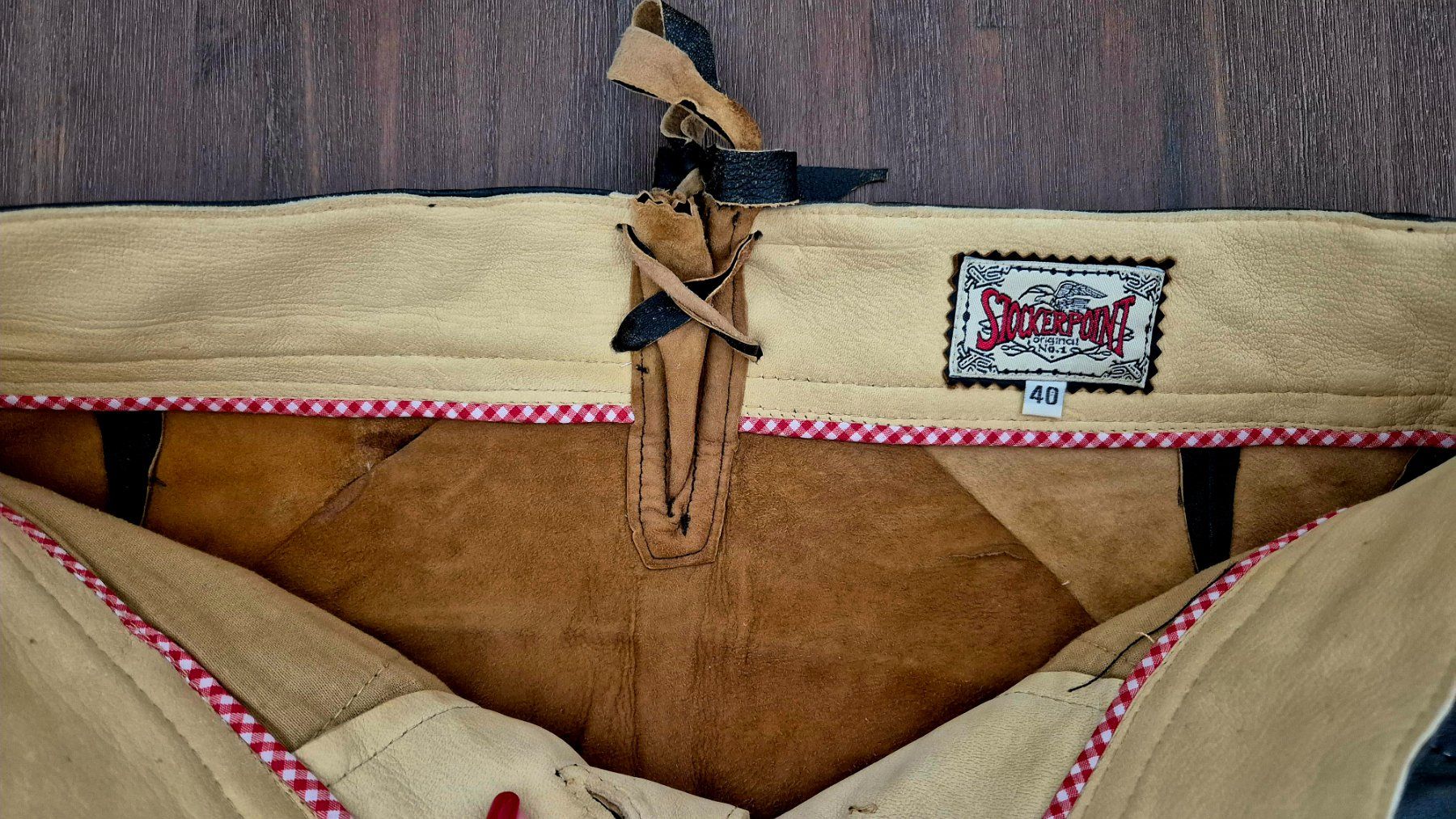 Pantaloni: Stockerpoint Lederhose, Gr. 40 – Usato da Bonstetten venduto da nahobo 3