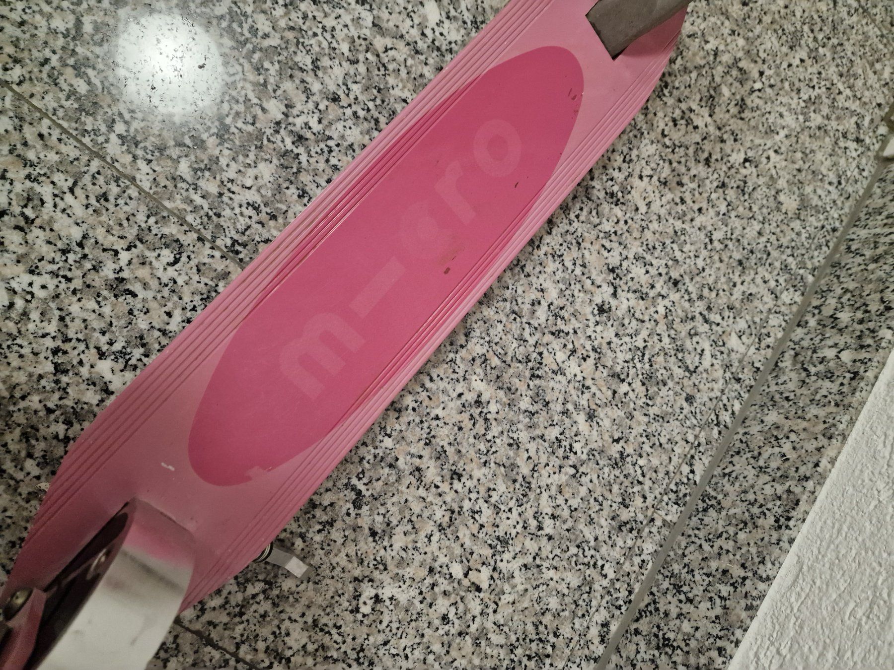 Micro Kickboard: Micro Scooter Pink – Usato da Baar venduto da romesds88 4