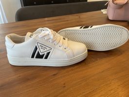 Prada Sneaker Gr.38, Top Zustand, Leder, Weiss-Schwarz