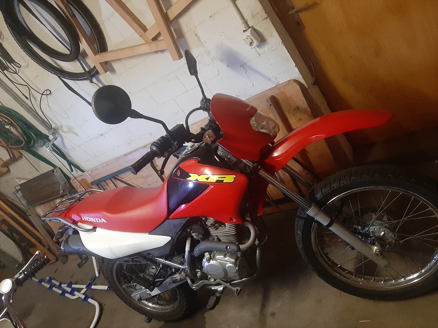Honda Enduro: Honda Xrl 125 – Gebraucht aus Sattel von Franz17103