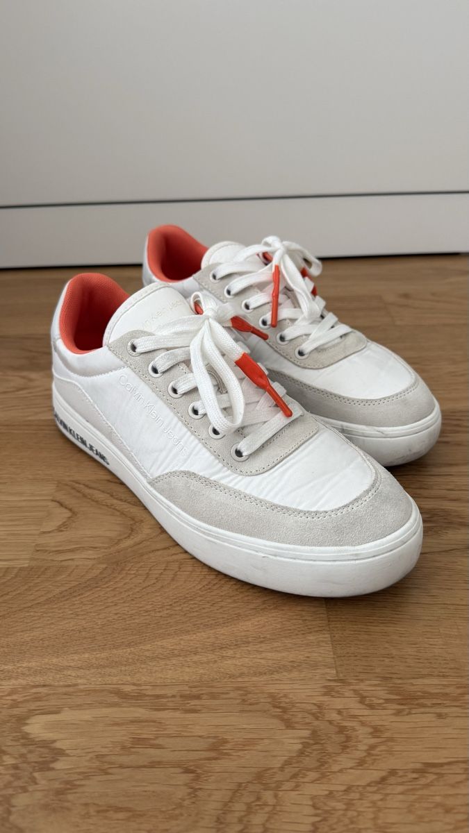 Calvin Klein Herrenschuhe: Sneaker Calvin Klein Jeans – Gebraucht aus Urtenen-Schönbühl von Laraano