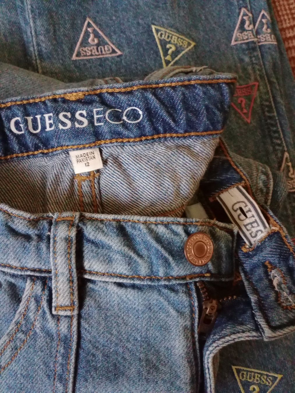 Guess Lotti & Set di vestiti: Guess Kleiderpaket  – Usato da Castel San Pietro venduto da misha05 3