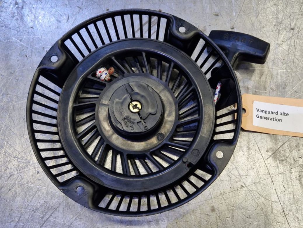 Vanguard  Motori: Vanguard Motor Starter alte Generation – Usato da Niederwil AG venduto da Maeder_AG 4
