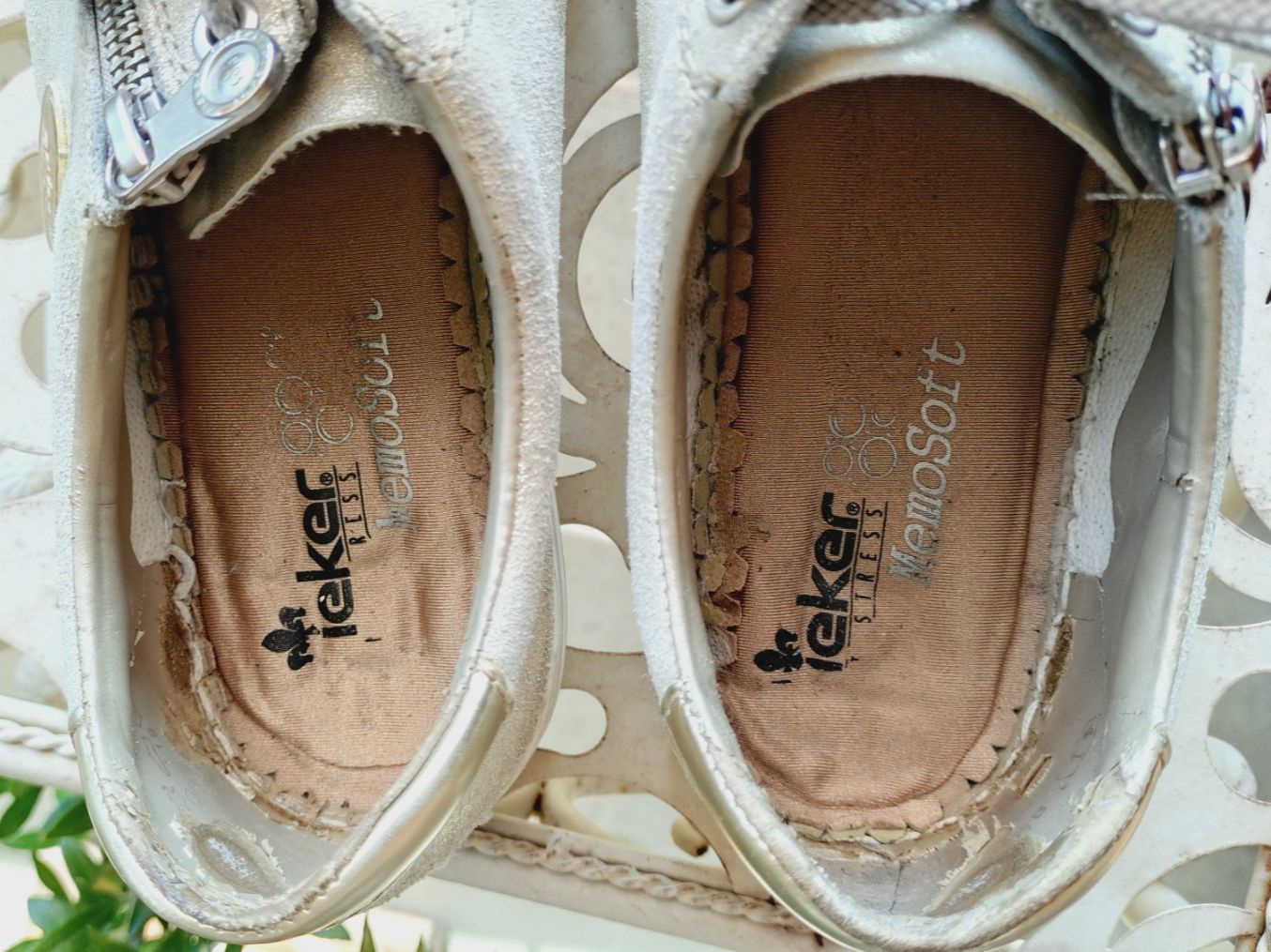 Rieker Damenschuhe: RIEKER Sneakers, Gold-Vintage, Grösse 41 – Gebraucht aus Uster von Junipa 6