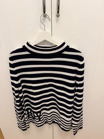 Damen Pullover gestreift mit Pailletten Schriftzug neu