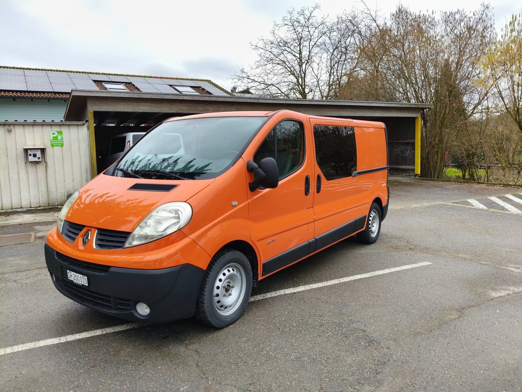 Renault Veicoli da campeggio: Renault Trafic Langversion als Camper – Usato da Thayngen venduto da dej_c6gn 1