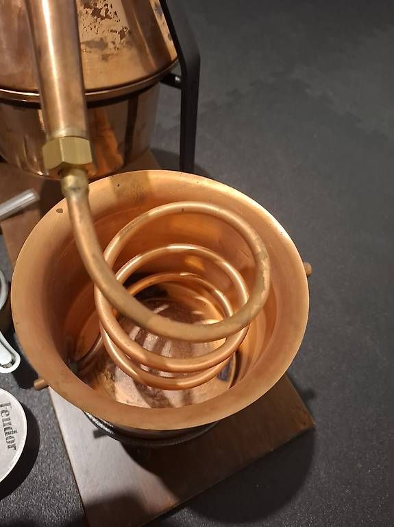 Elettrodomestici da cucina: Kupfer Destillerie – Usato da Grenchen venduto da wae_s87j 3