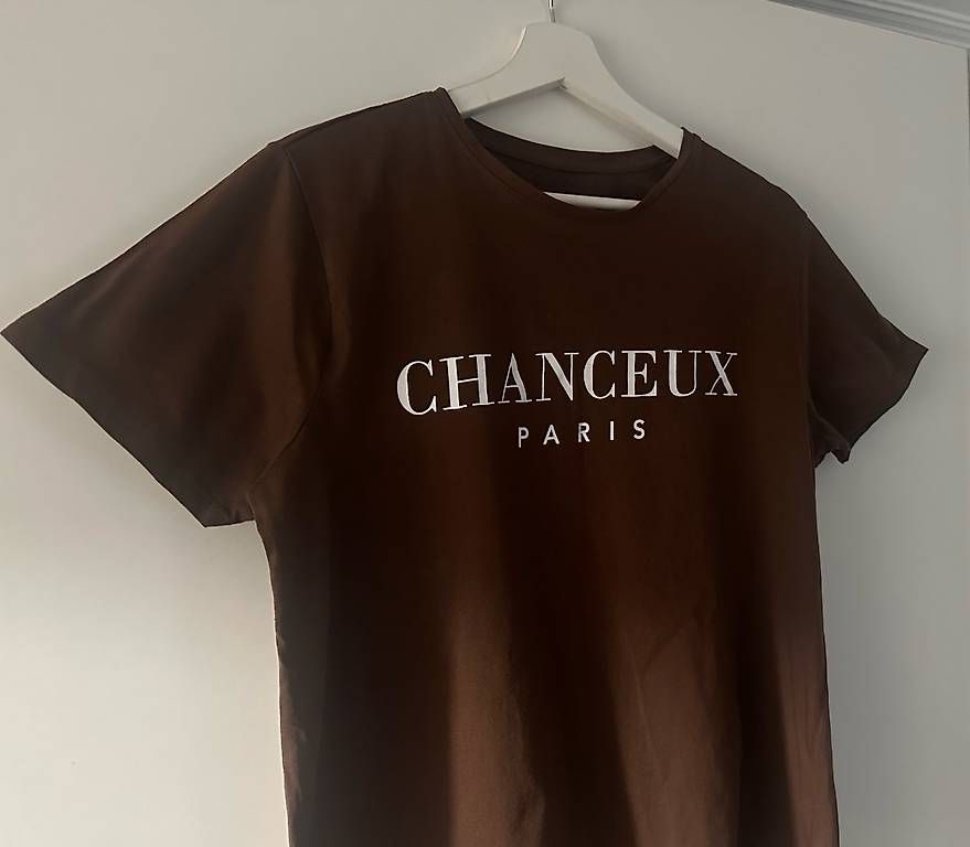 T-Shirts: NEU! T-SHIRT Braun. Gr. 40/42 – Neu (gemäss Beschreibung) aus Flawil von mar_9chb 1