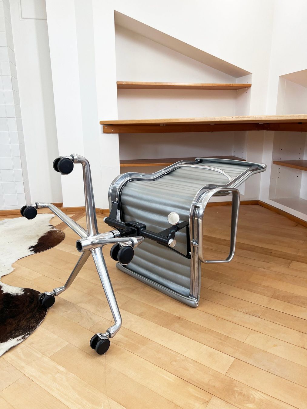 Herman Miller Sedie: Silbern Lederstuhl EA119 von Herman Miller Eames 6st verf. – Usato da Basel venduto da Josy_Baker_1906 9