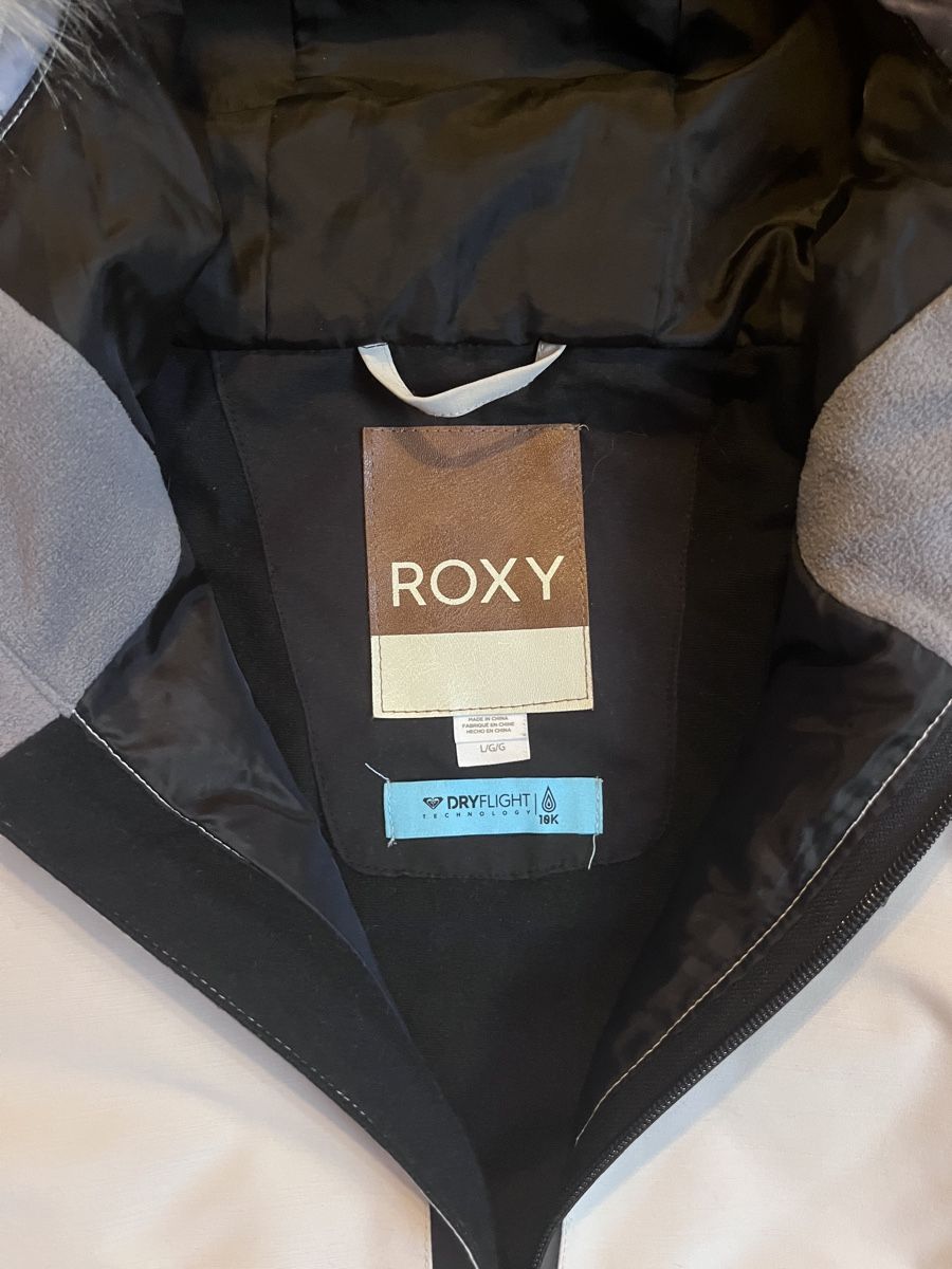 Roxy Giacche: vintage roxy snowboard jacket L – Usato da Zell LU venduto da Karl33 1