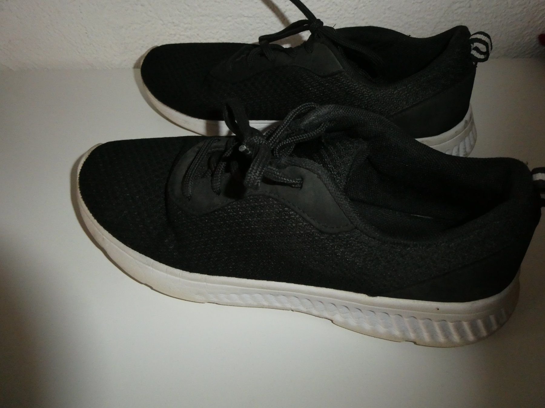 Scarpe da donna: Freizeitschuh Gr. 40 – Usato da Mels venduto da KOSL 2