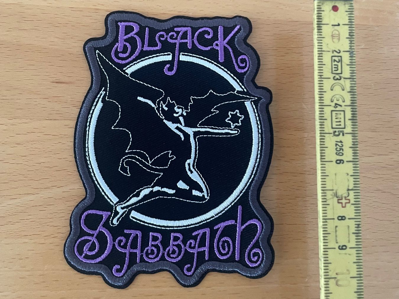 Toppe: Black Sabbath - Patch Sticker Aufnäher Rock Punk Metal 7 – Nuovo (secondo la descrizione) da Horn venduto da abutre72