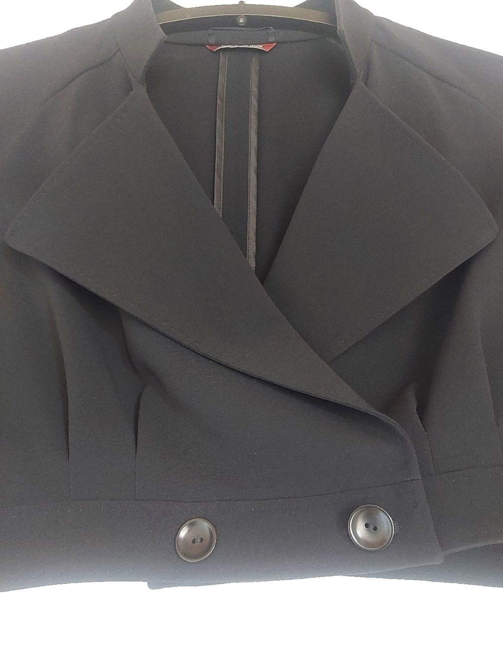 Max Mara Boleros: Max Mara Studio Jacke schwarz Grösse 38  – Gebraucht aus Münchenstein von luksack 1