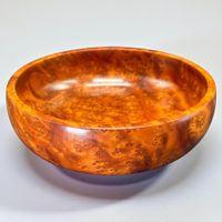 Superbe vide-poche en loupe de thuya, aux teintes dorées