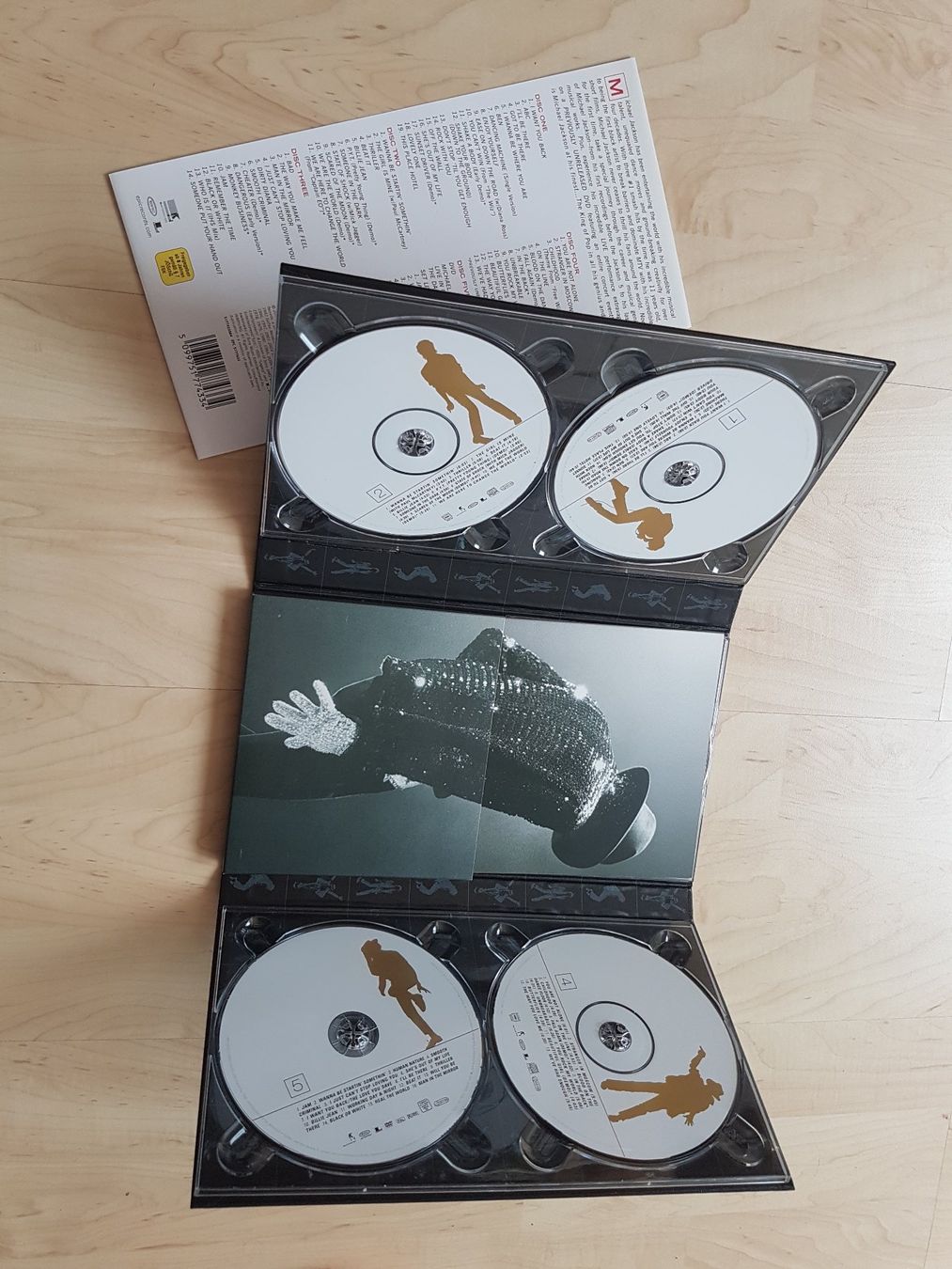 CD: Michael Jackson: The Ultimate Collection (4 CD + 1 DVD Box) – Usato da Bischofszell venduto da icubus69 2