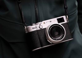 Fujifilm X100VI Silber  NEU & ungeöffnet  sofort verfügbar