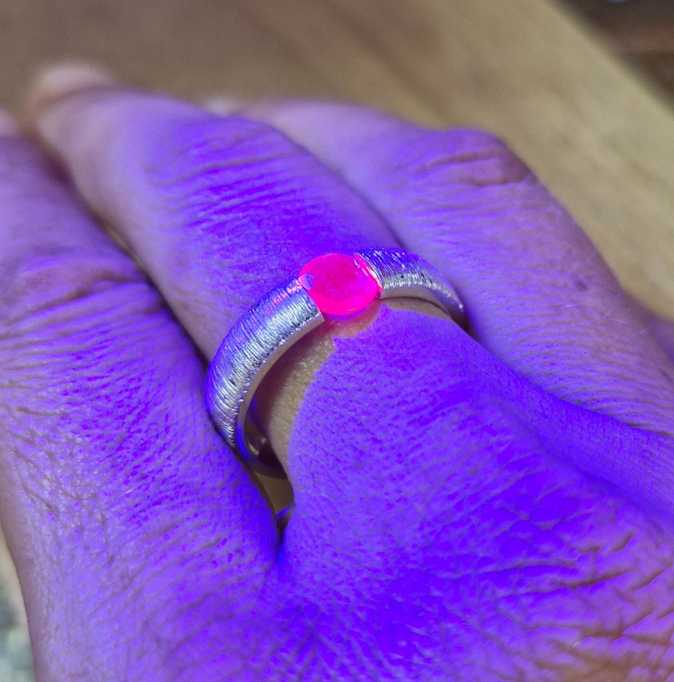 Bagues: Rubin Ring – Neuf avec emballage d'origine à Zürich par GOS08 4