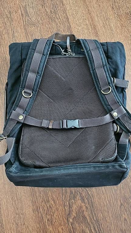 Zaini: Property of ... Rucksack Karl Travel Backpack – Usato da Uitikon Waldegg venduto da hddinu 4