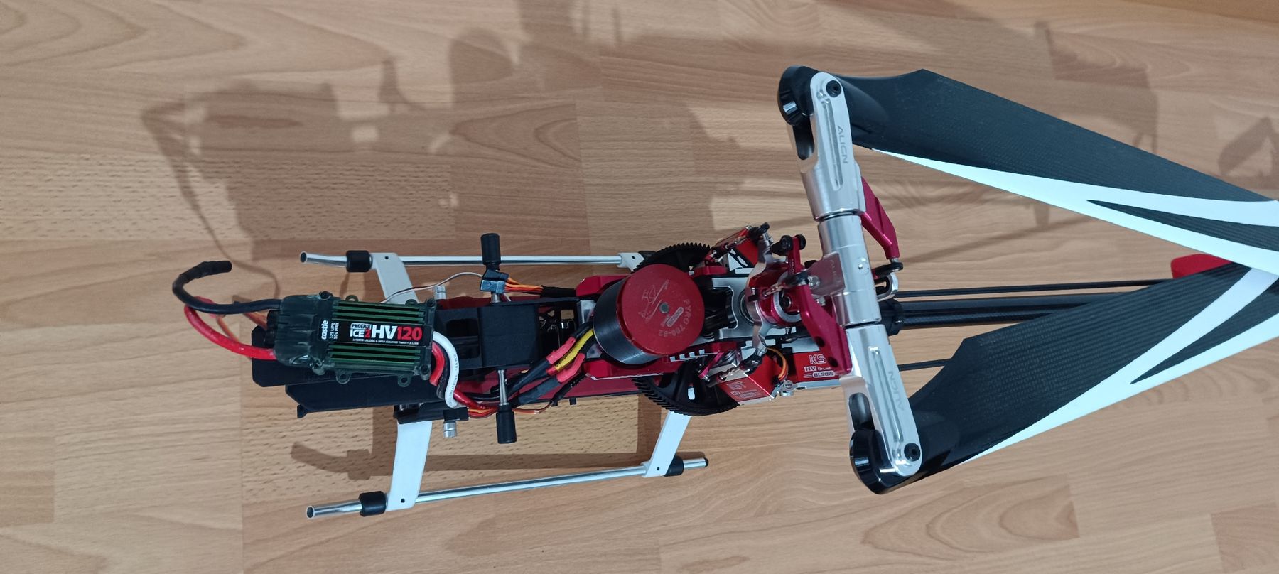 Align RC Kits de montage: Align T-Rex 700 Dominator  – D'occasion à Lausen par Trex700dfc 2