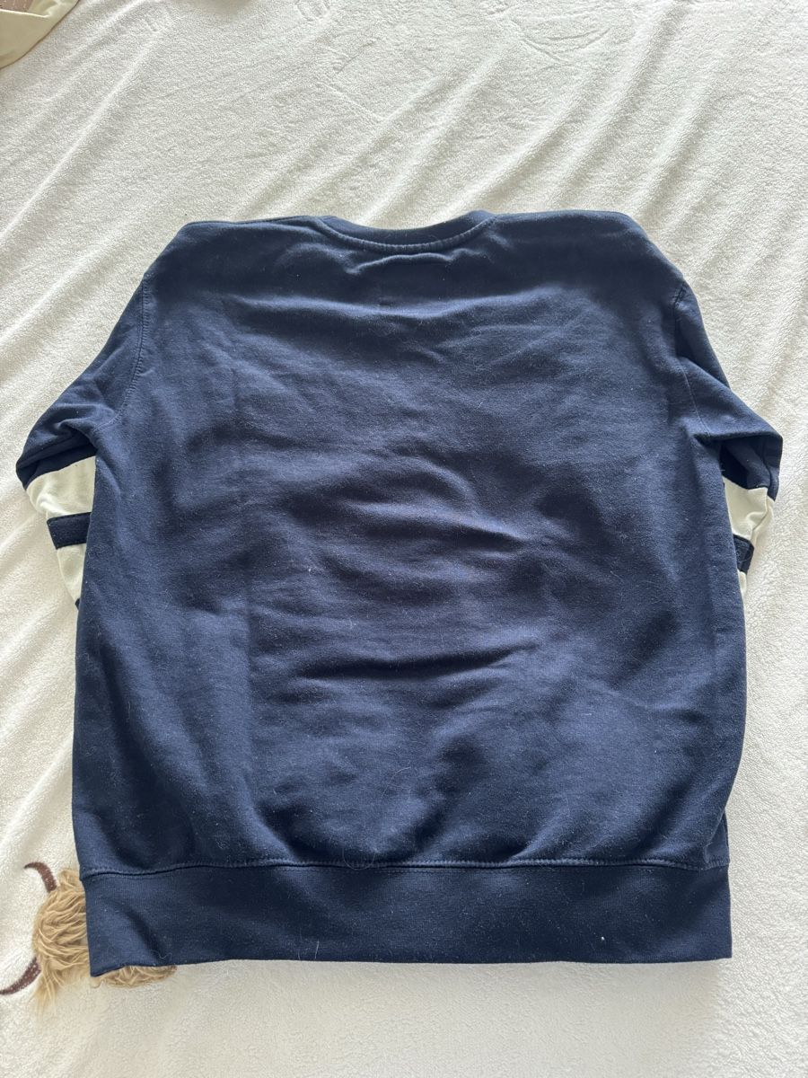 Maglioni & Felpe: Sweatshirt – Usato da Zürich venduto da lau_6q77 3