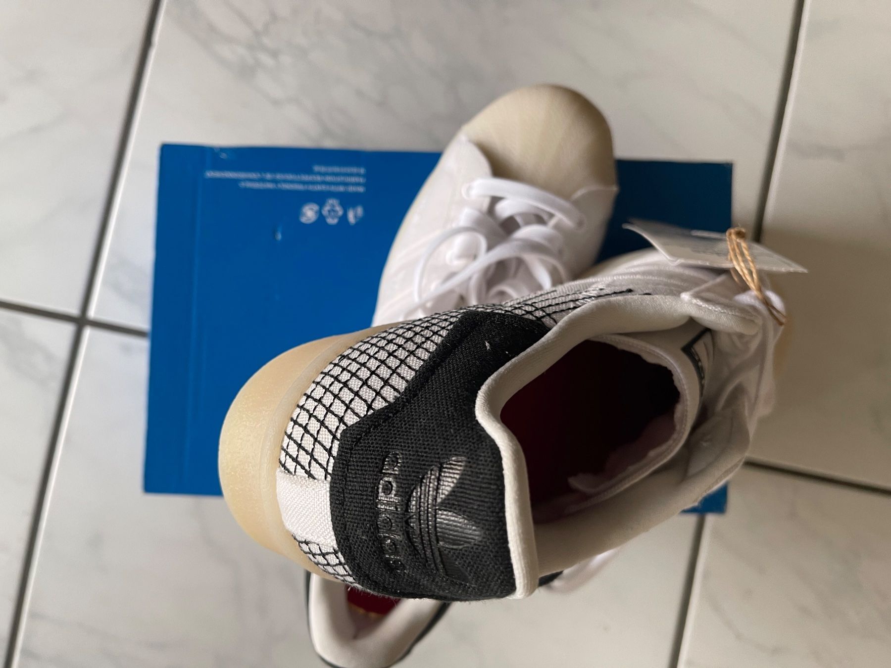 Herrenschuhe: Adidas Superstar – Neu und originalverpackt aus Fislisbach von Brandopfer810 1