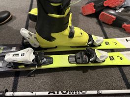 Ski 117 und Schuhe 23.0 Head Kinder