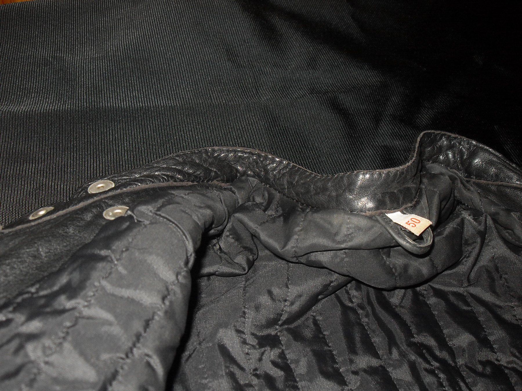 Giacche: Motorradjacke Echt Leder schwarz Gr.50 – Usato da Buttikon SZ venduto da tschipo1 7