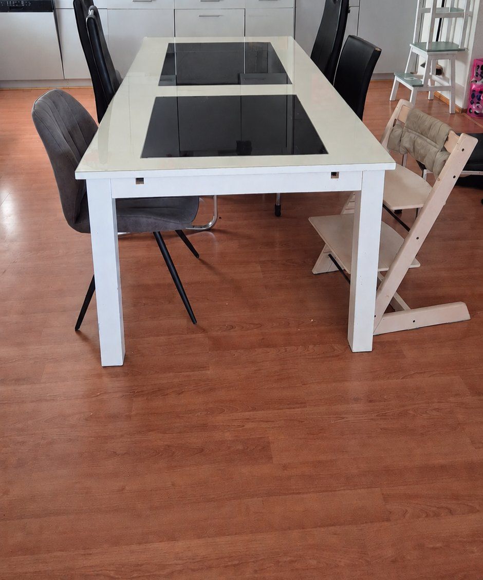 Tables: Esstisch – D'occasion à Hochdorf par nad_ctv8
