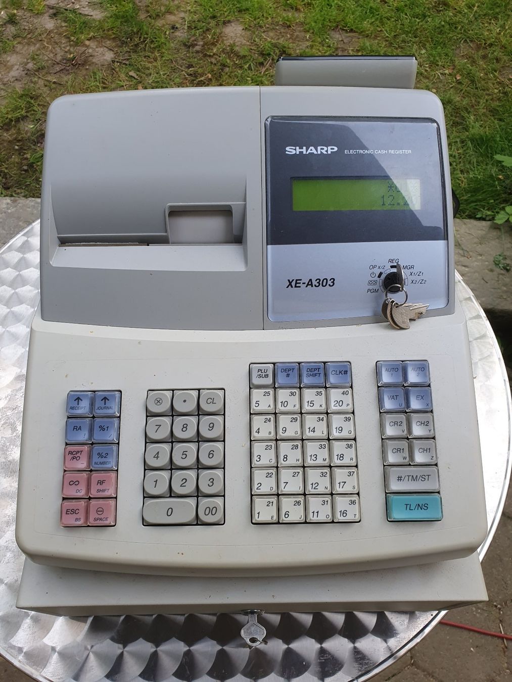 Sharp Registratore di cassa: Sharp XE-A303 Registrierkasse – Usato da Dottikon venduto da Dragan57_77