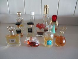 12 Alt Miniatur  EDT Parfum Bottle Sehr Selten