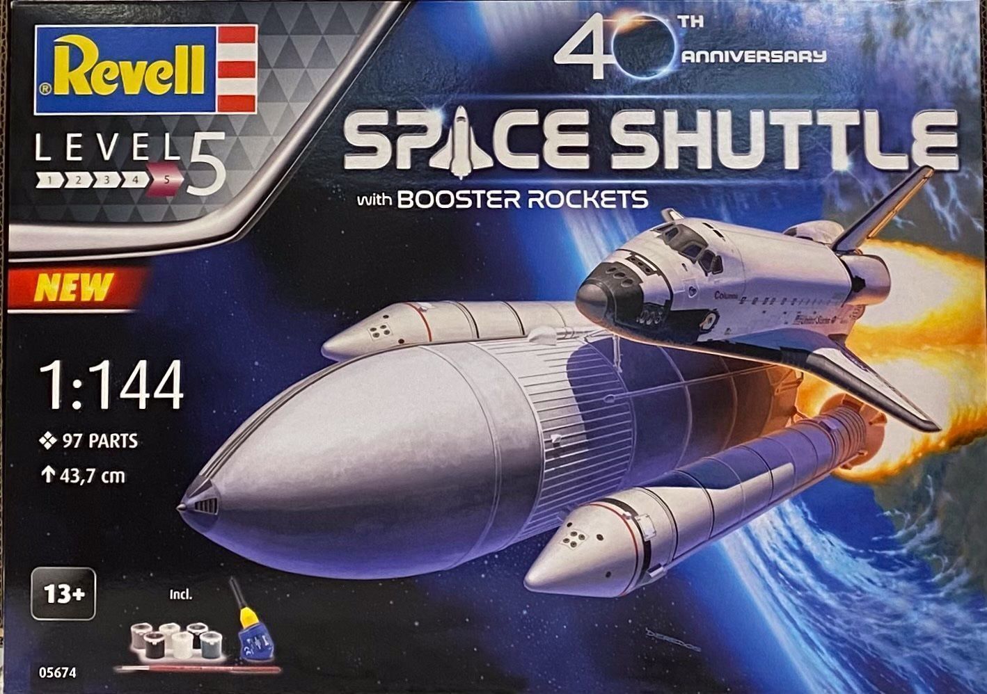 Revell Kit di modellismo & Modellini statici: Revell 05674 "40 Jahre Space Shuttle" – Nuovo e nell'imballaggio originale da Sursee venduto da Toni-SpielSursee