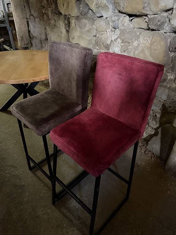 Hocker: Barhocker 2 Stück – Gebraucht aus Emmen von Franz600