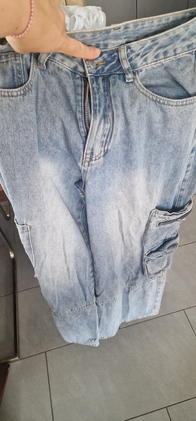 Jeans: Jeanshosen - 3 Stuck – Usato da Oberweningen venduto da LT8165